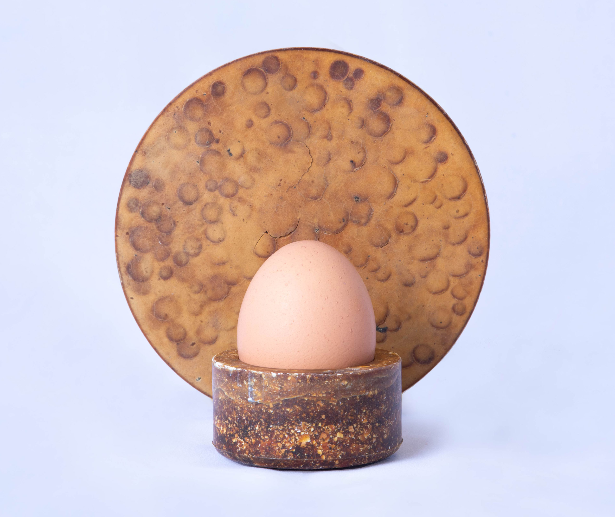 Bioplastic Tableware Made From Discarded Eggs