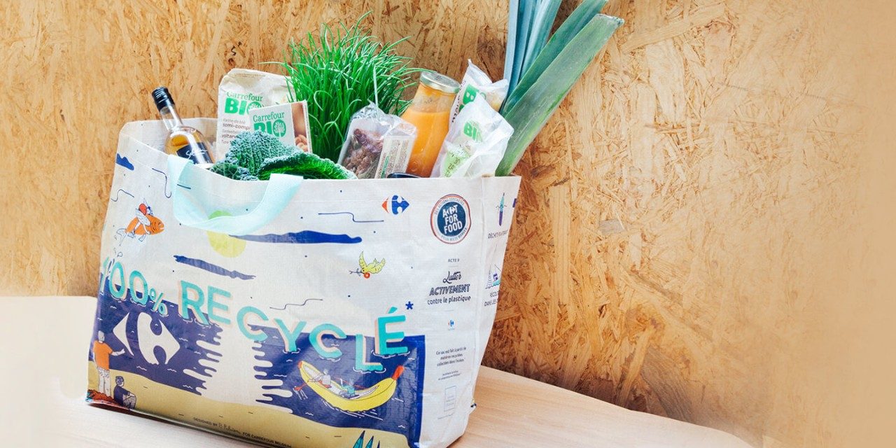 Carrefour Adapts its Shopping Bag Strategy