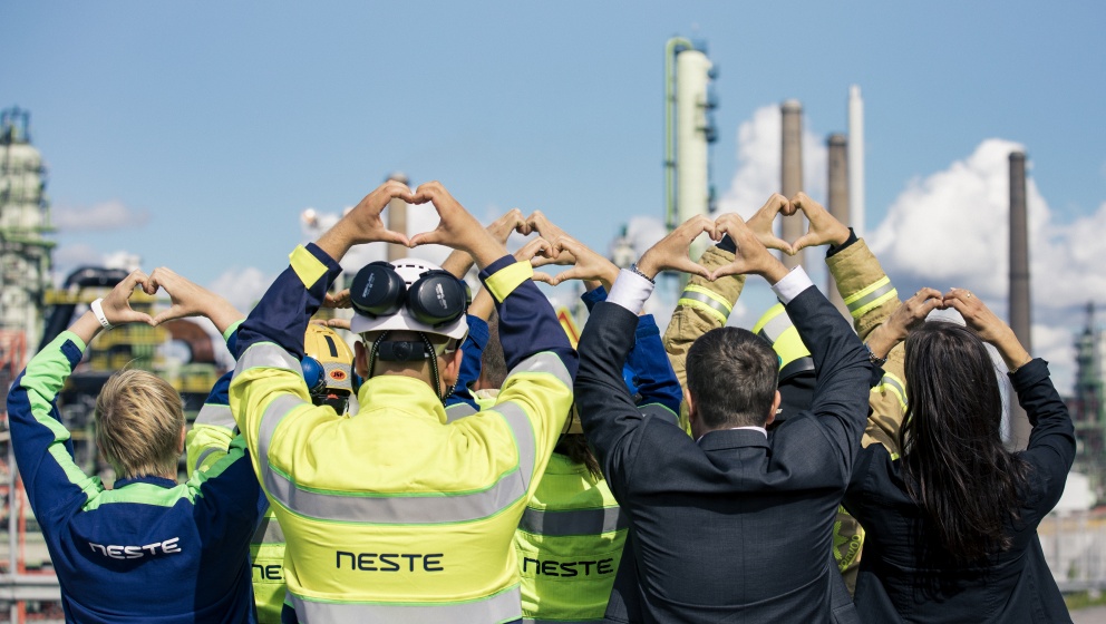 Neste and Chevron Lummus Global are developing a novel technology for processing lignocellulosic waste and residues into renewable fuels (FREE)