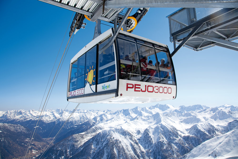 plastic free ski resort