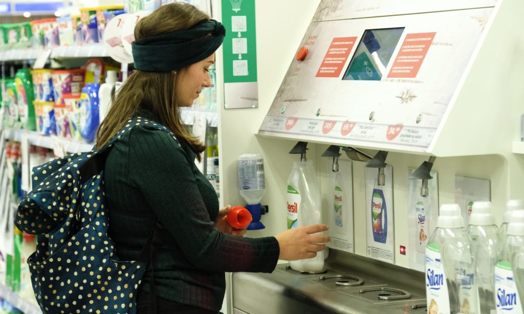 Henkel Tests Detergent Refill Stations in Czech Republic