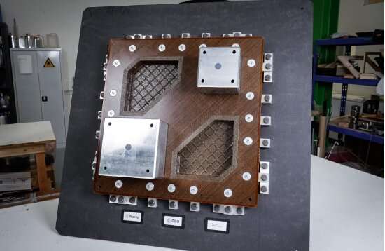 Satellites Panels Made from Flax