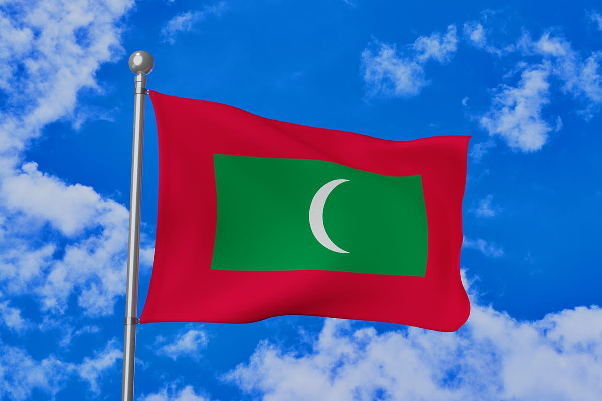 Maldives to Solve its Trash Island Landfill