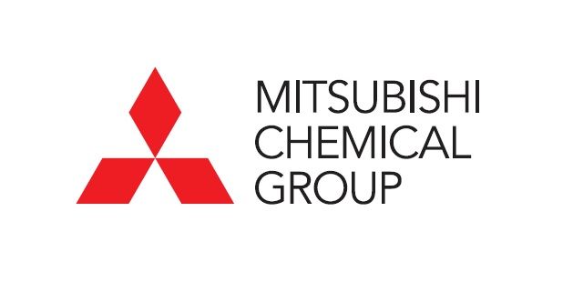 Study on the World First Commercialization of Polycarbonate Resin Chemical Recycling