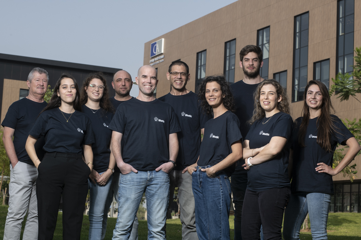 Biotic Raises $ 2M for Bioplastics