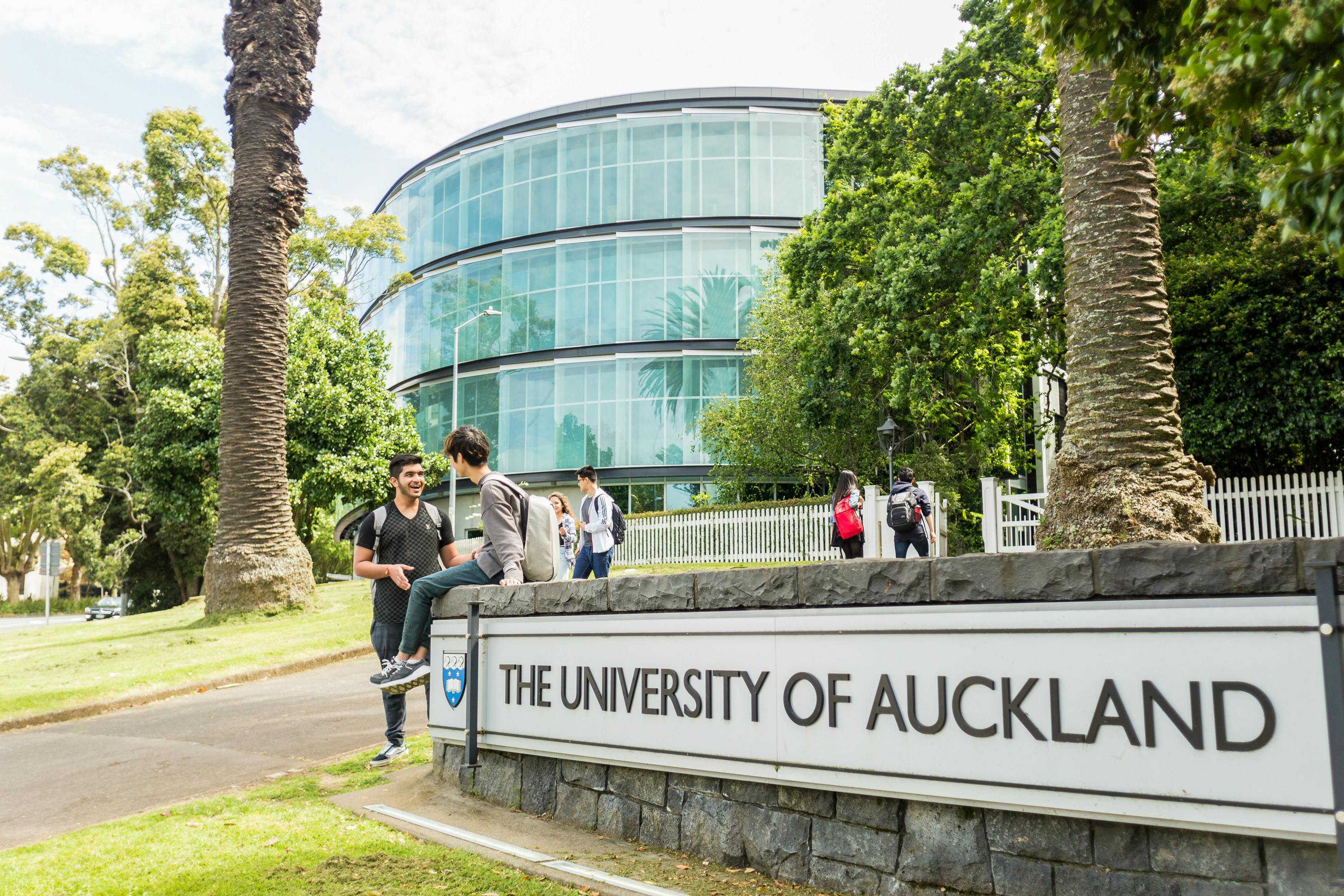 University of Auckland on tougher policies for compostable products